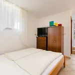 Seaside By Jr Hotel apartamentowy