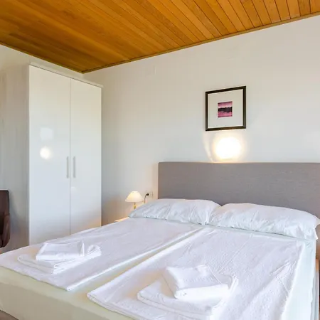 Aparthotel Seaside By Jr